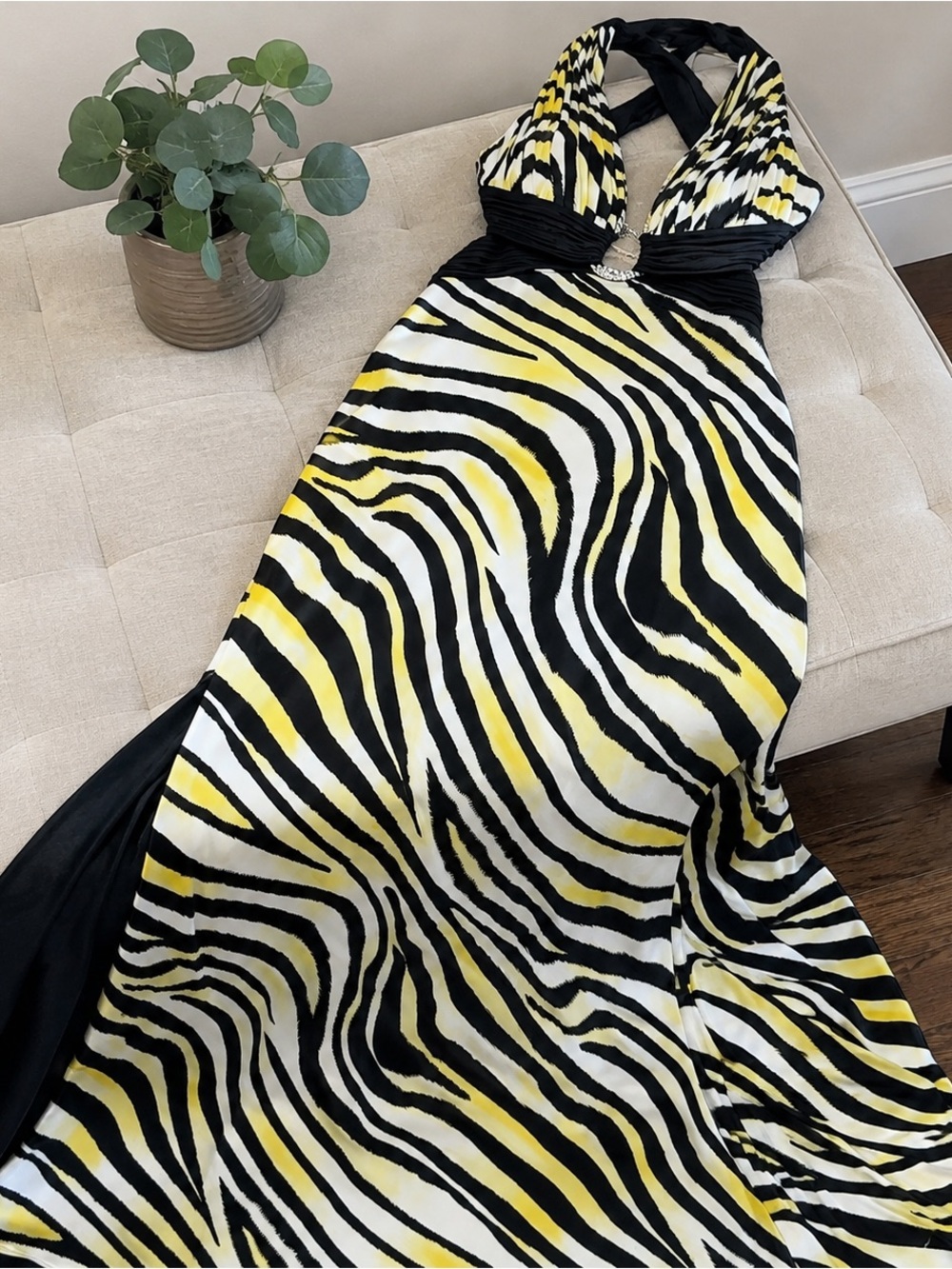 Caché Y2K Zebra Halter Maxi Gown Open Back Prom Formal Dress Sz 10 NWT - Picture 3 of 14